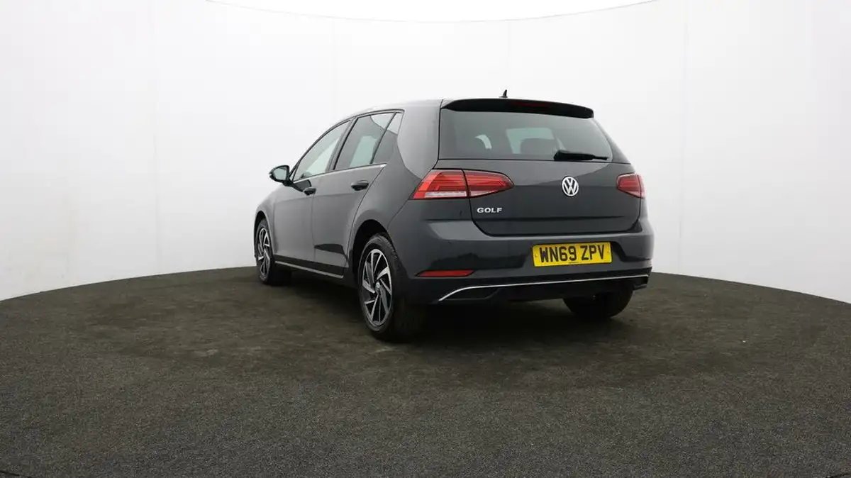 2019-volkswagen-golf-16tdi-match-edition-hatchback-big-77