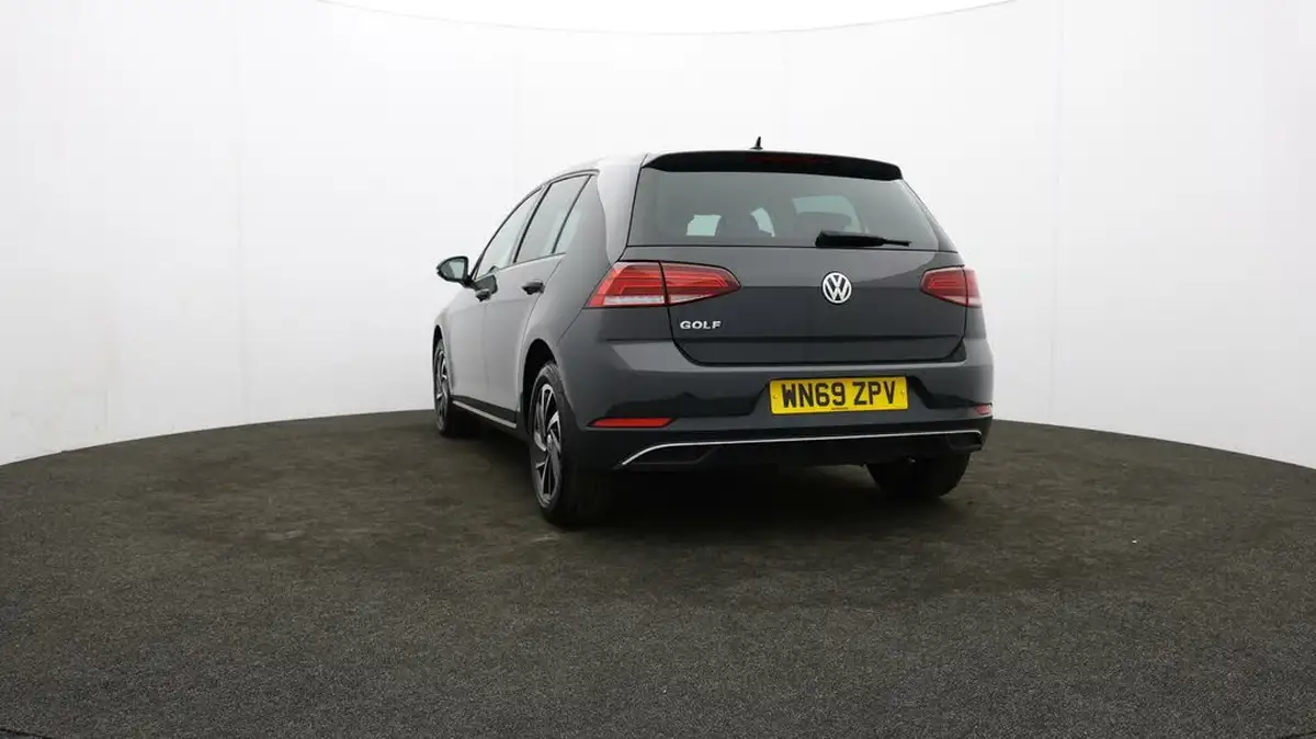 2019-volkswagen-golf-16tdi-match-edition-hatchback-big-29