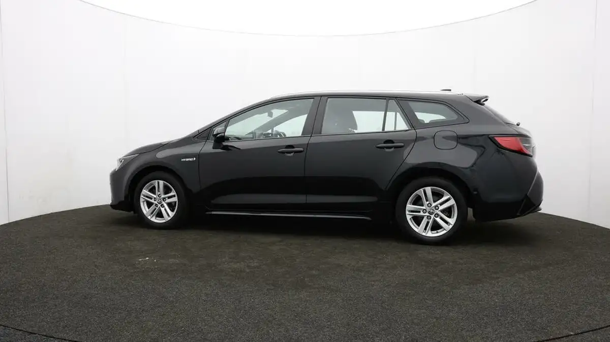 2020-toyota-corolla-18-vvt-i-icon-tech-spare-wheel-touring-sports-5d-big-70