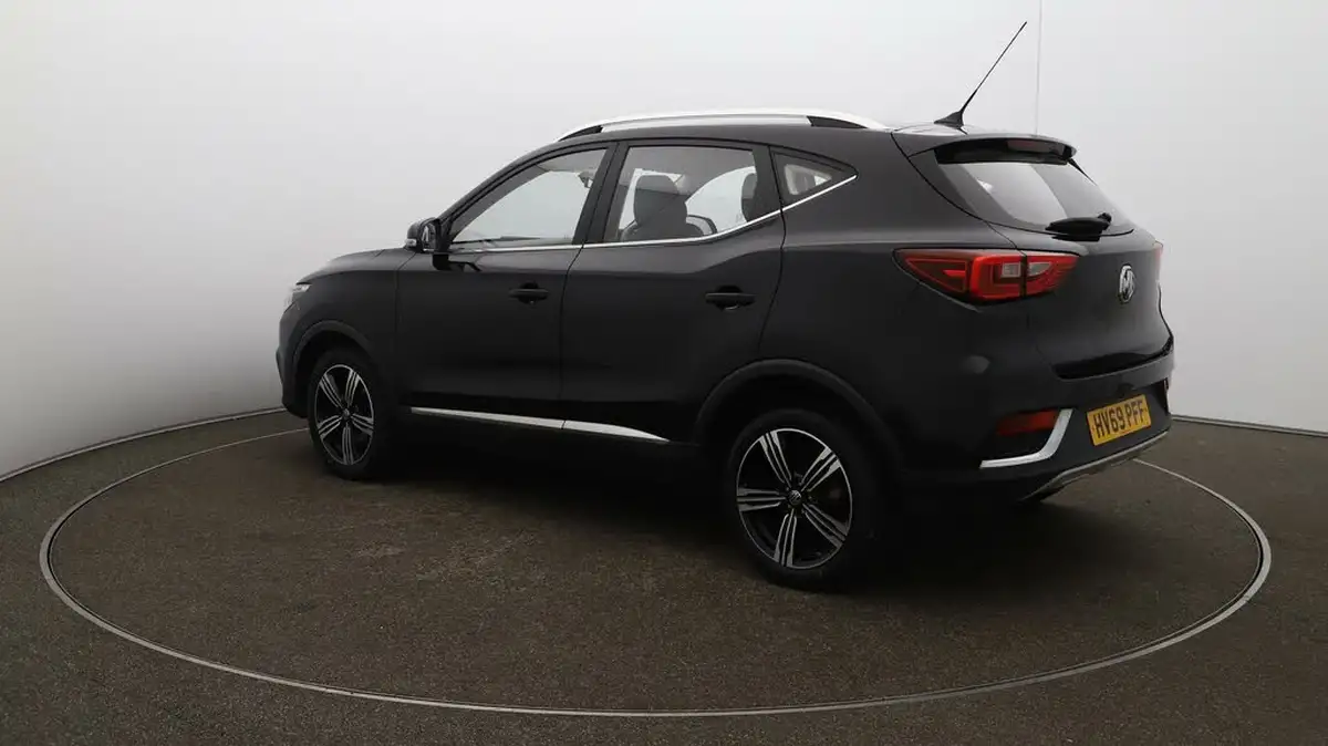 2019-mg-zs-suv-10t-gdi-exclusive-111ps-big-59