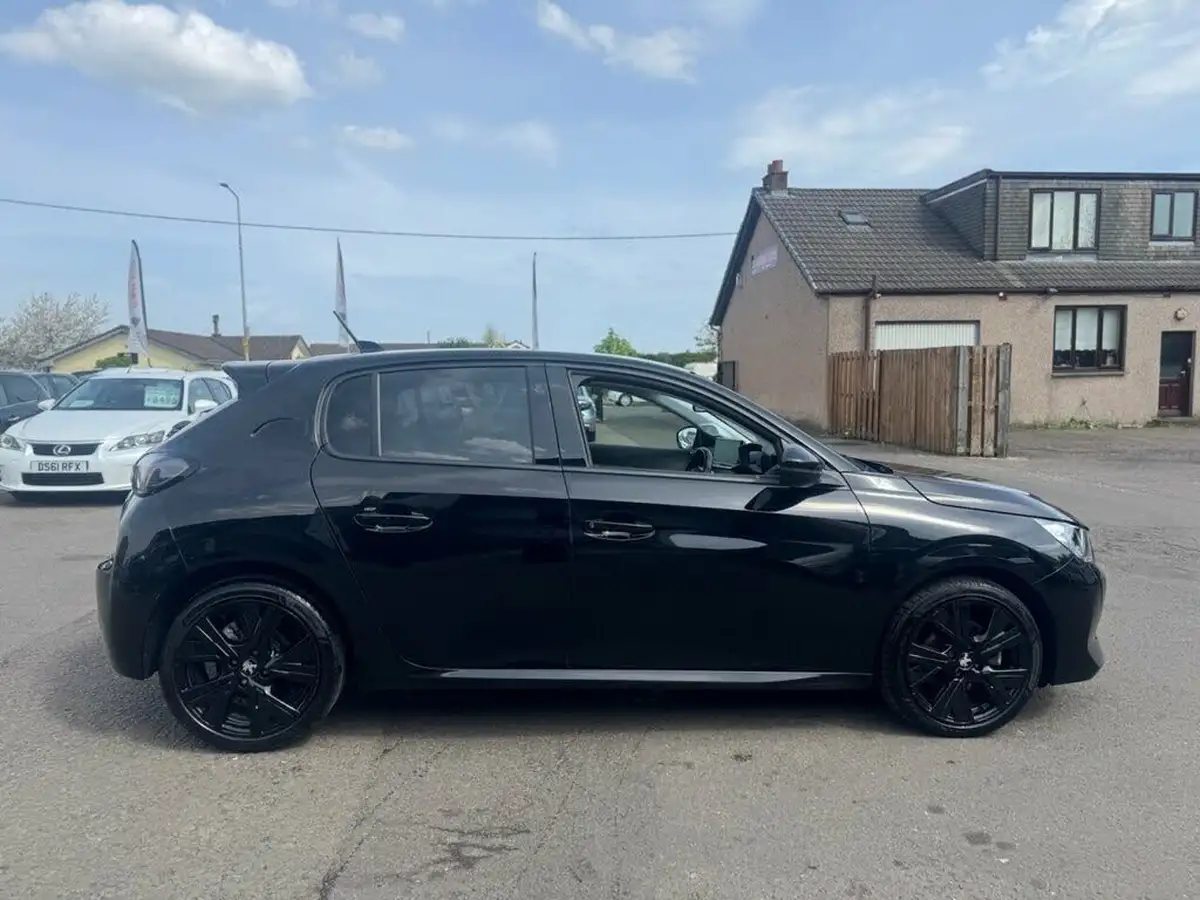 2020-peugeot-208-12-puretech-allure-100bhp-eat8-big-7
