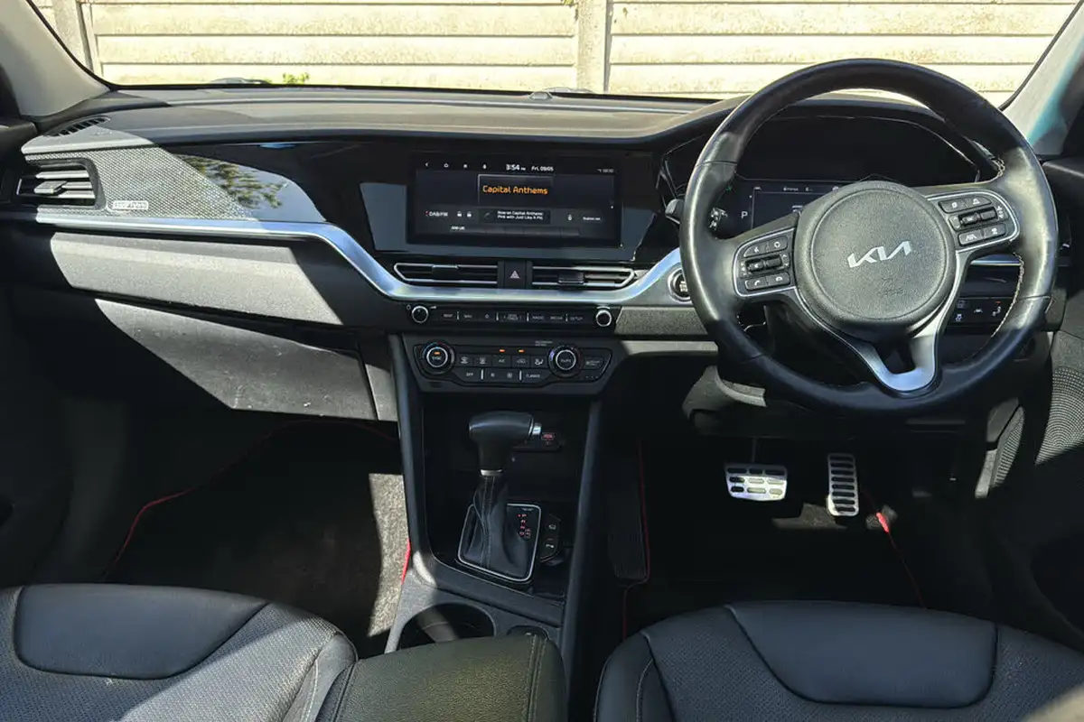 2022-kia-niro-16-gdi-4-139bhp-132kwh-big-8