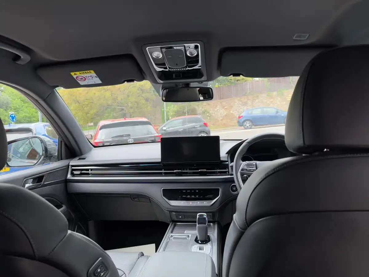 2024-kgm-ssangyong-rexton-22td-k40-big-34