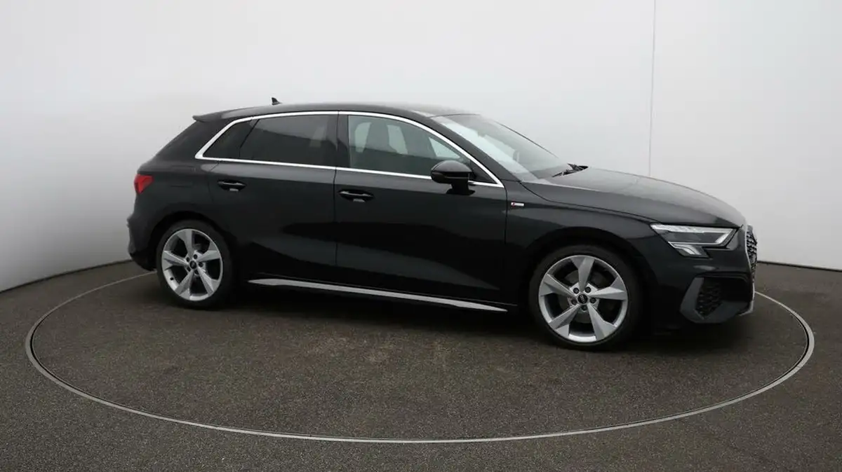 2021-audi-a3-15-35-tfsi-s-line-sportback-5d-tronic-big-46