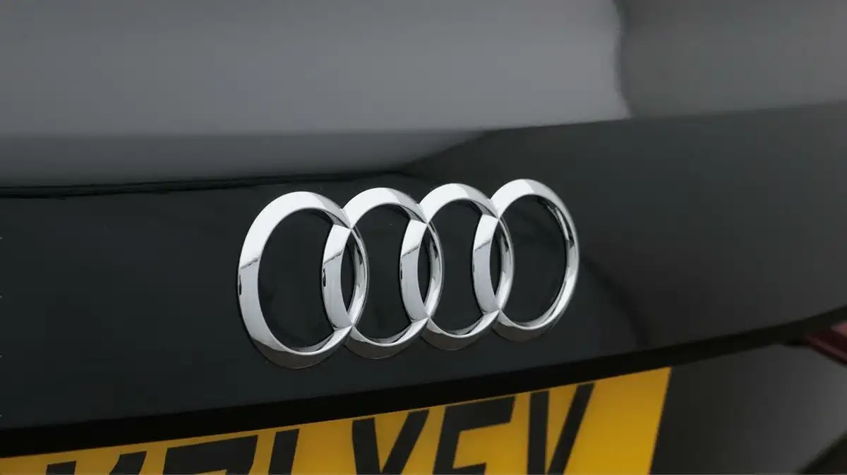 2021-audi-a3-15-35-tfsi-s-line-sportback-5d-tronic-big-22