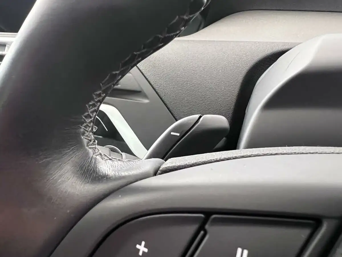 2019-citroen-c4-spacetourer-12-puretech-flair-eat8-big-26