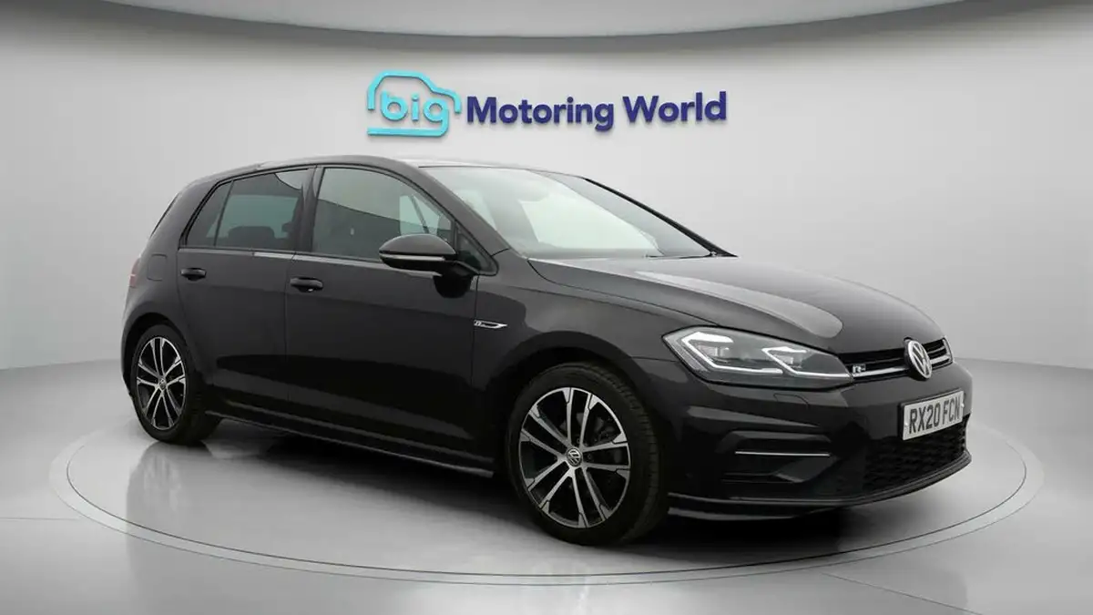 2020-volkswagen-golf-15-tsi-r-line-edition-dsg-big-0