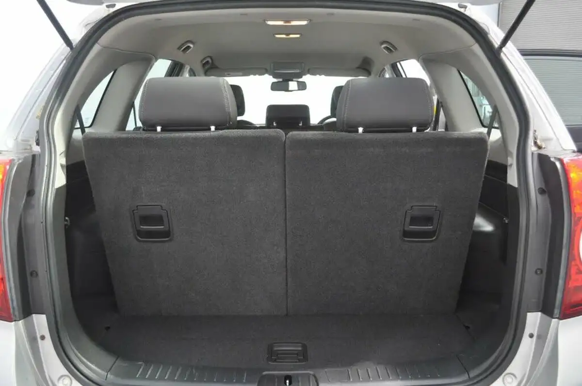 2012-chevrolet-captiva-22td-lt-22vcdi-7st-big-24