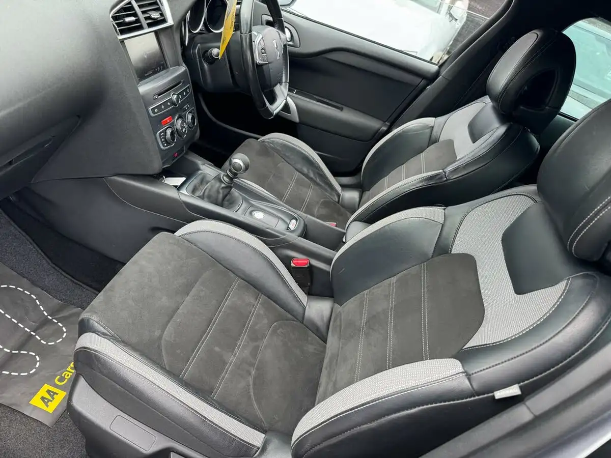 2016-ds-ds-4-16bluehdi-crossback-big-38