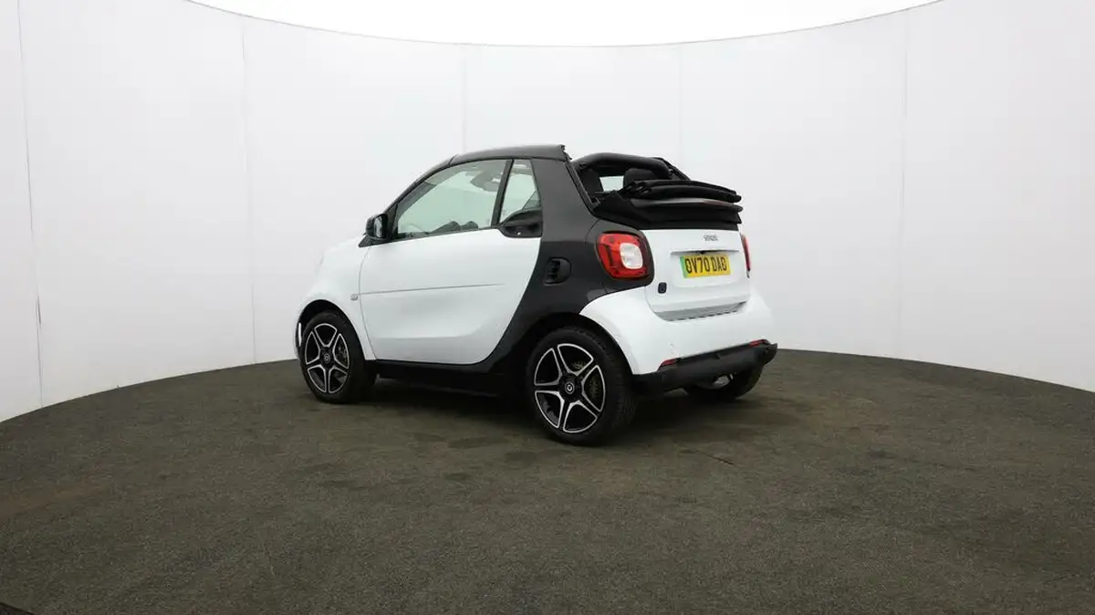 2020-smart-fortwo-eq-pulse-premium-cabriolet-big-4