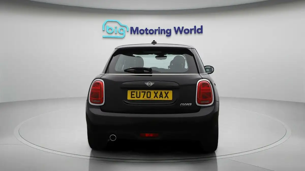2020-mini-countryman-15-cooper-classic-auto-big-6