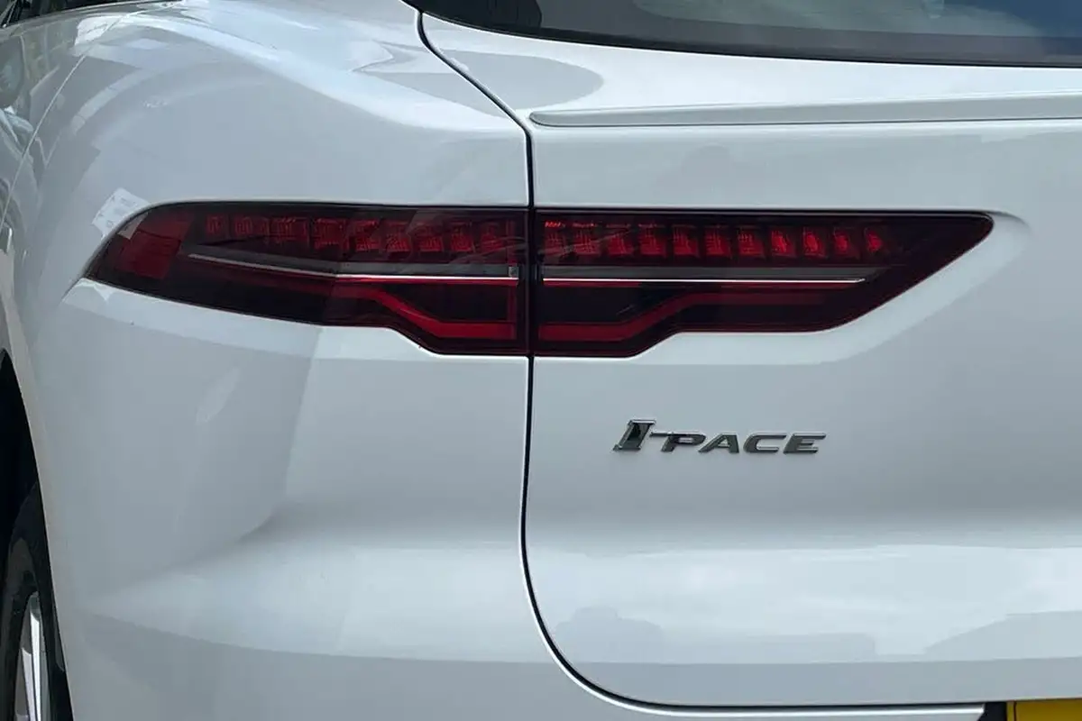 2020-jaguar-i-pace-ev400-s-big-29