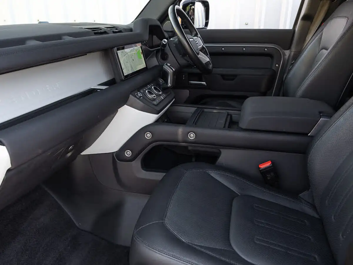 2021-land-rover-110-defender-30-d250-x-dynamic-s-big-4