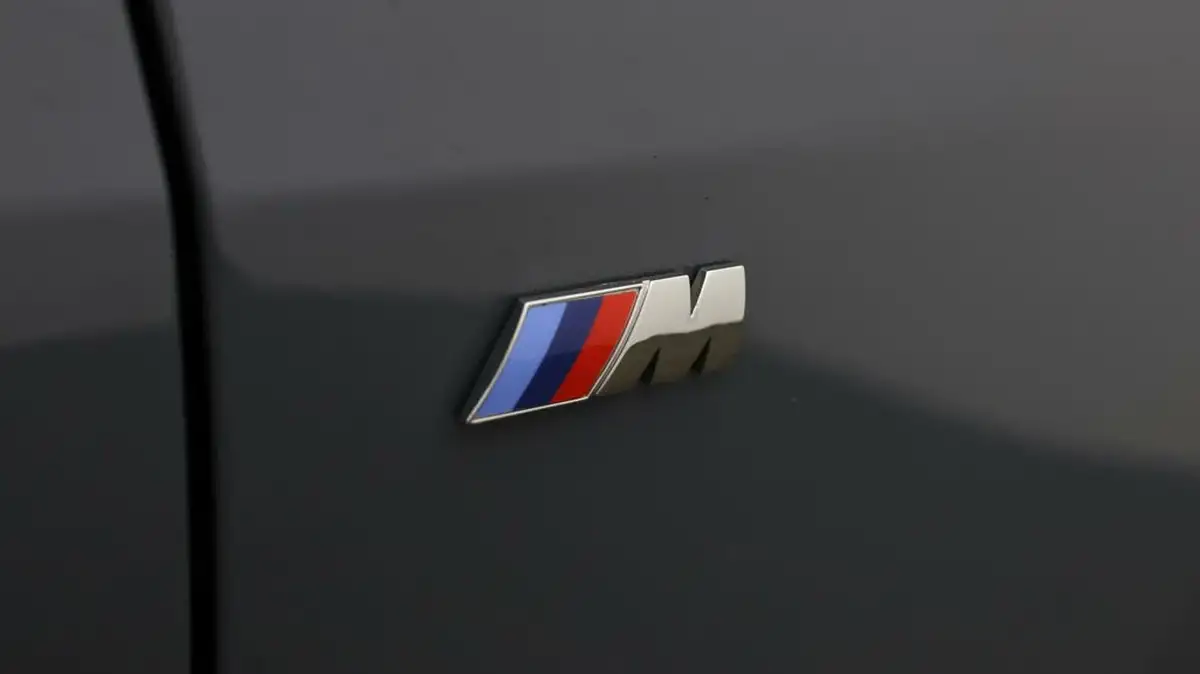 2020-bmw-1-series-big-20