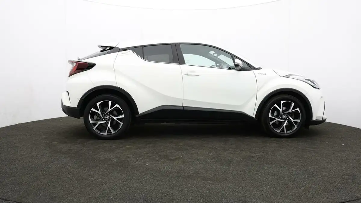 2020-toyota-c-hr-18-vvt-i-design-big-36