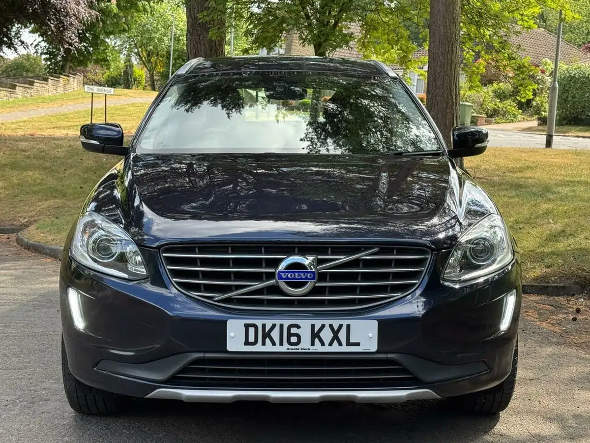 2016-volvo-xc60-24td-d4-se-lux-geartronic-big-68