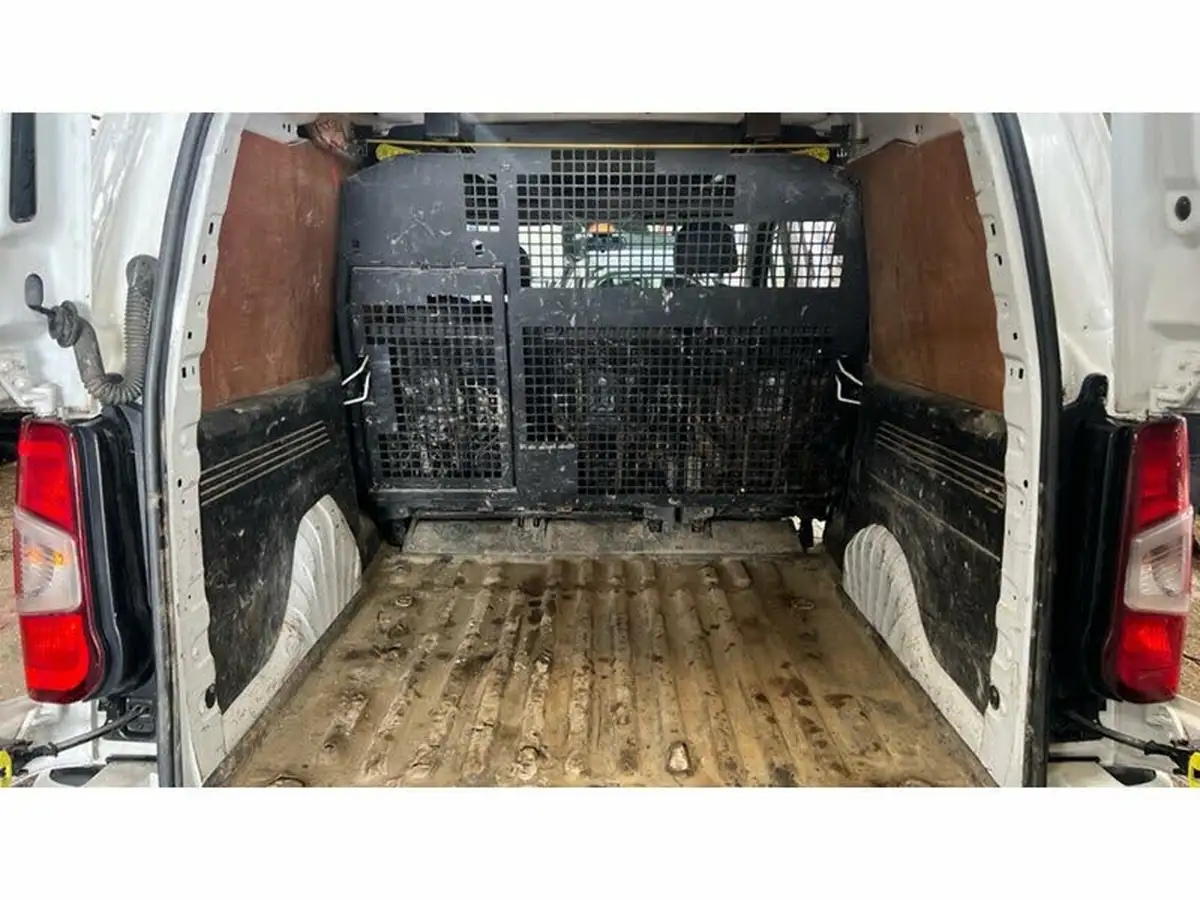 2020-vauxhall-combo-15cdti-sportive-2300-100pseu6d-t-l2h1-crewcab-big-8