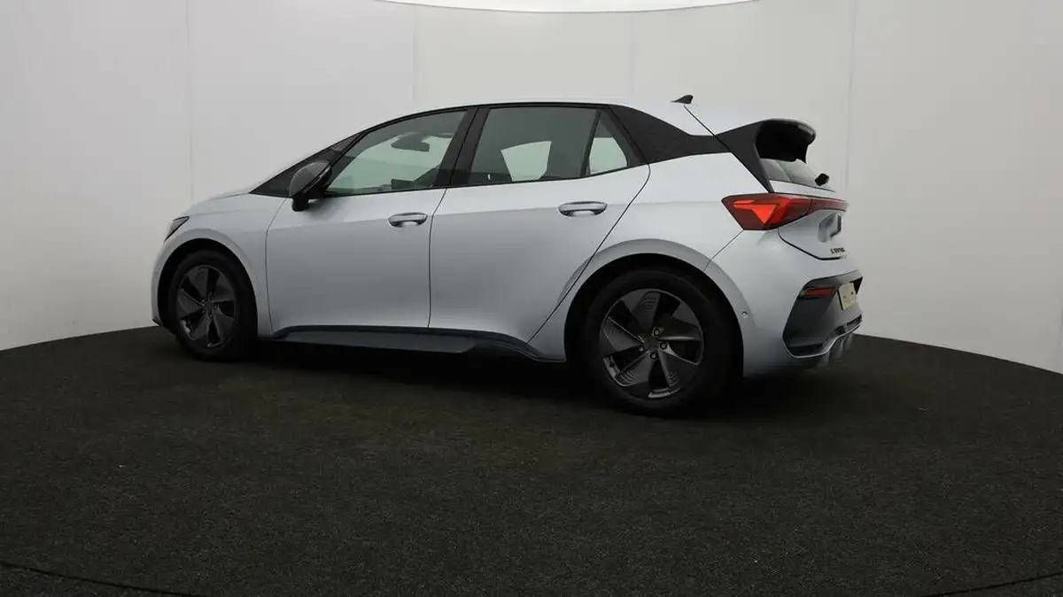 2022-cupra-born-e-v1-big-72