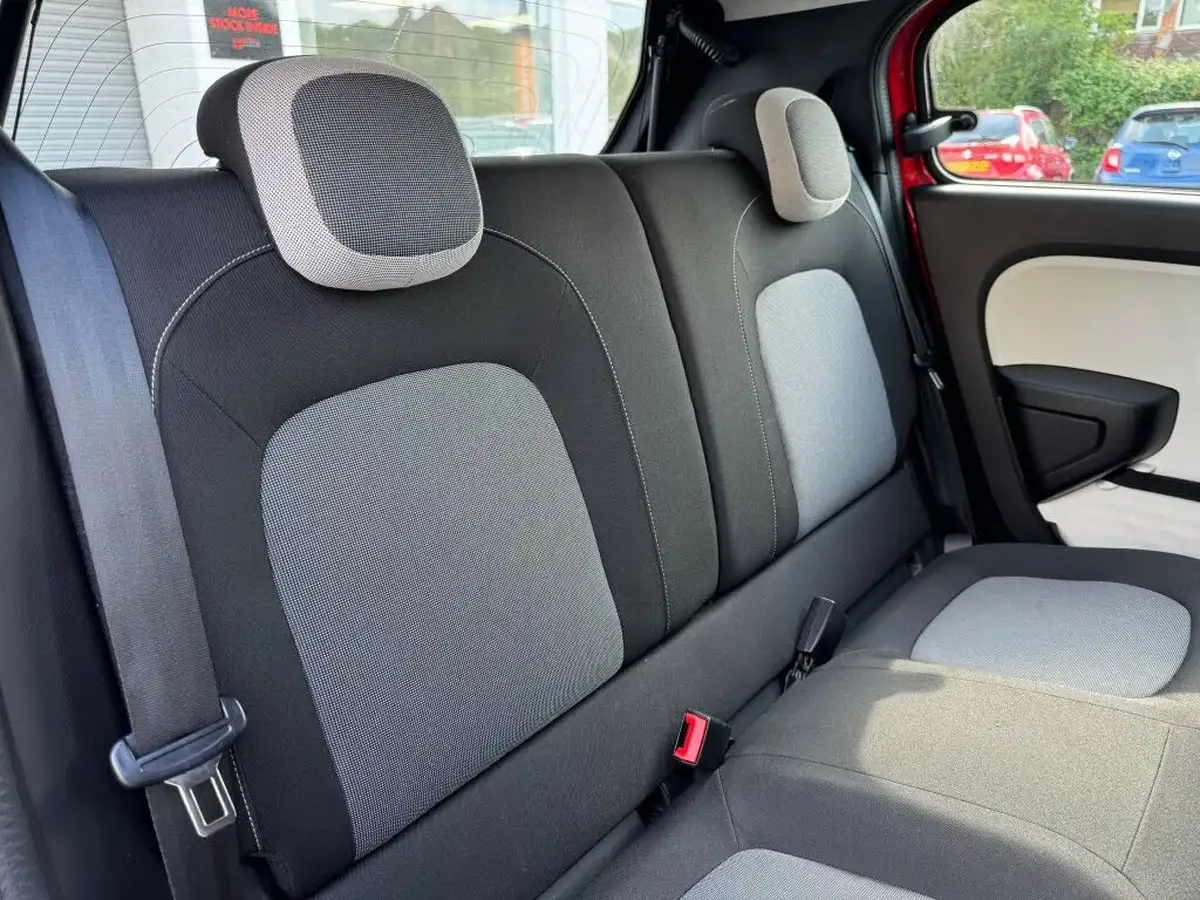 2017-renault-twingo-10-sce-dynamique-big-18