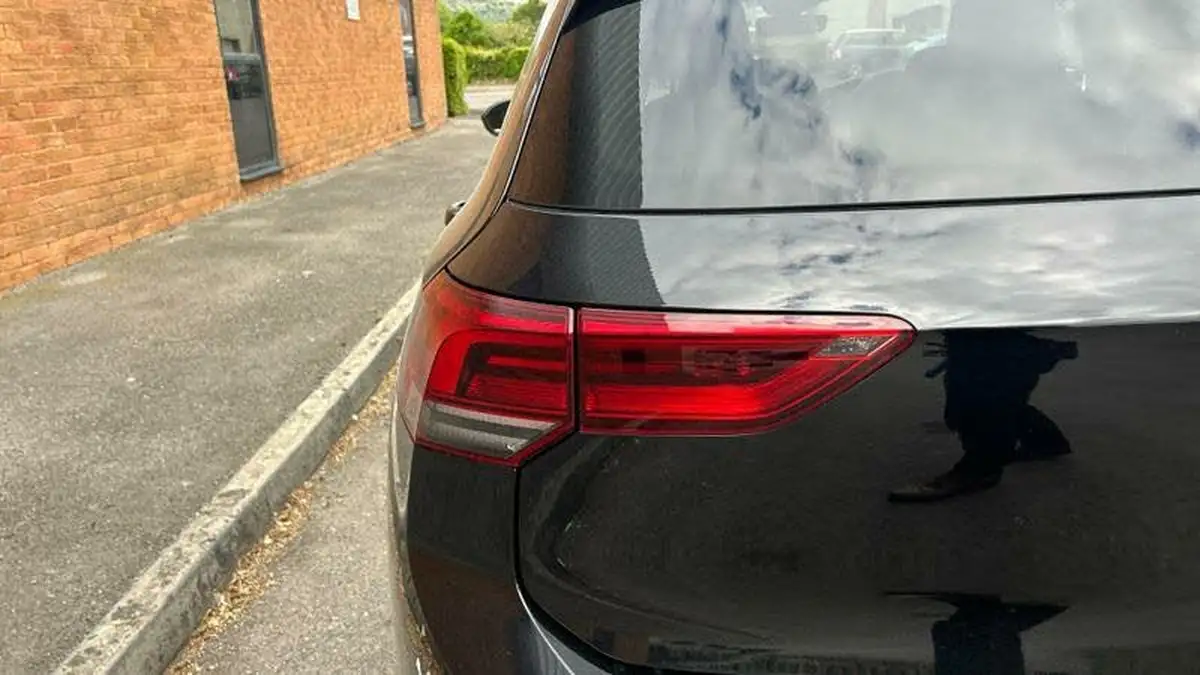 2023-volkswagen-golf-15-tsi-style-edition-150ps-big-17