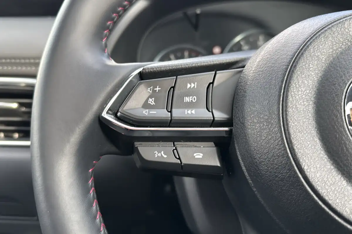 2022-mazda-cx-5-20-sport-black-edition-big-16