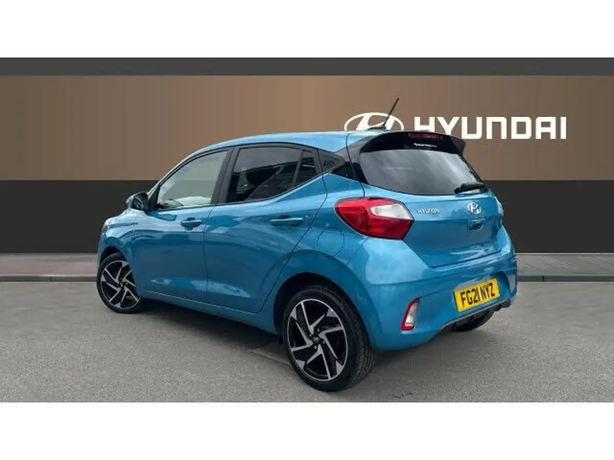 2021-hyundai-i10-10-premium-big-1