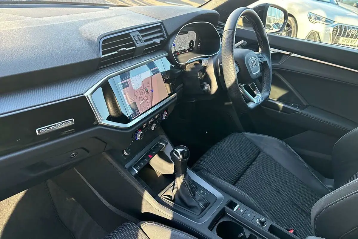 2022-audi-q3-20-40-tfsi-black-edition-station-wagon-big-25