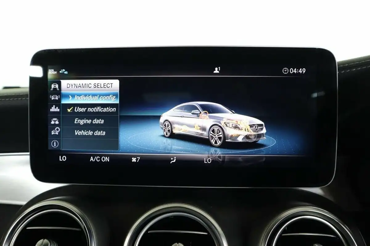 2018-mercedes-benz-c-class-15-c200-amg-line-ss-coupe-2d-big-40