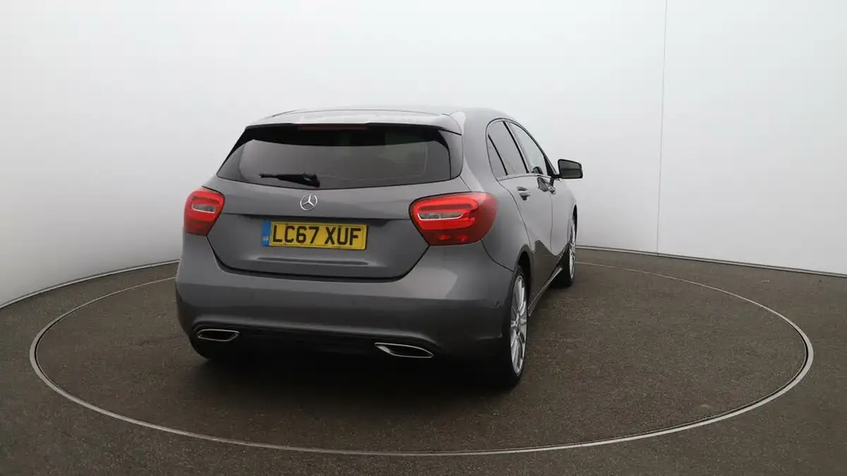 2018-mercedes-benz-a-class-15d-a180d-sport-109ps-executivess-hatchback-5d-7g-dct-big-53
