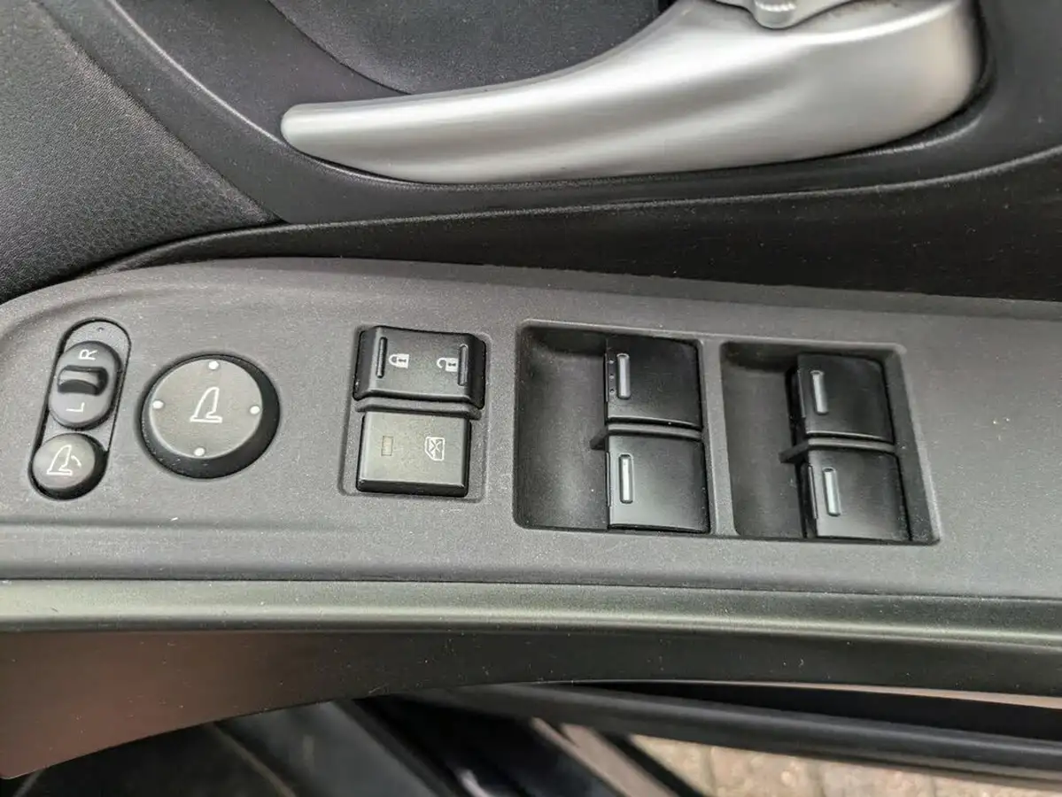 2014-honda-civic-18-ex-auto-big-16
