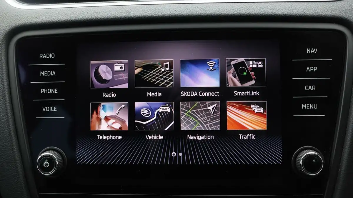 2020-skoda-octavia-15-tsi-se-l-estate-dsg-big-10