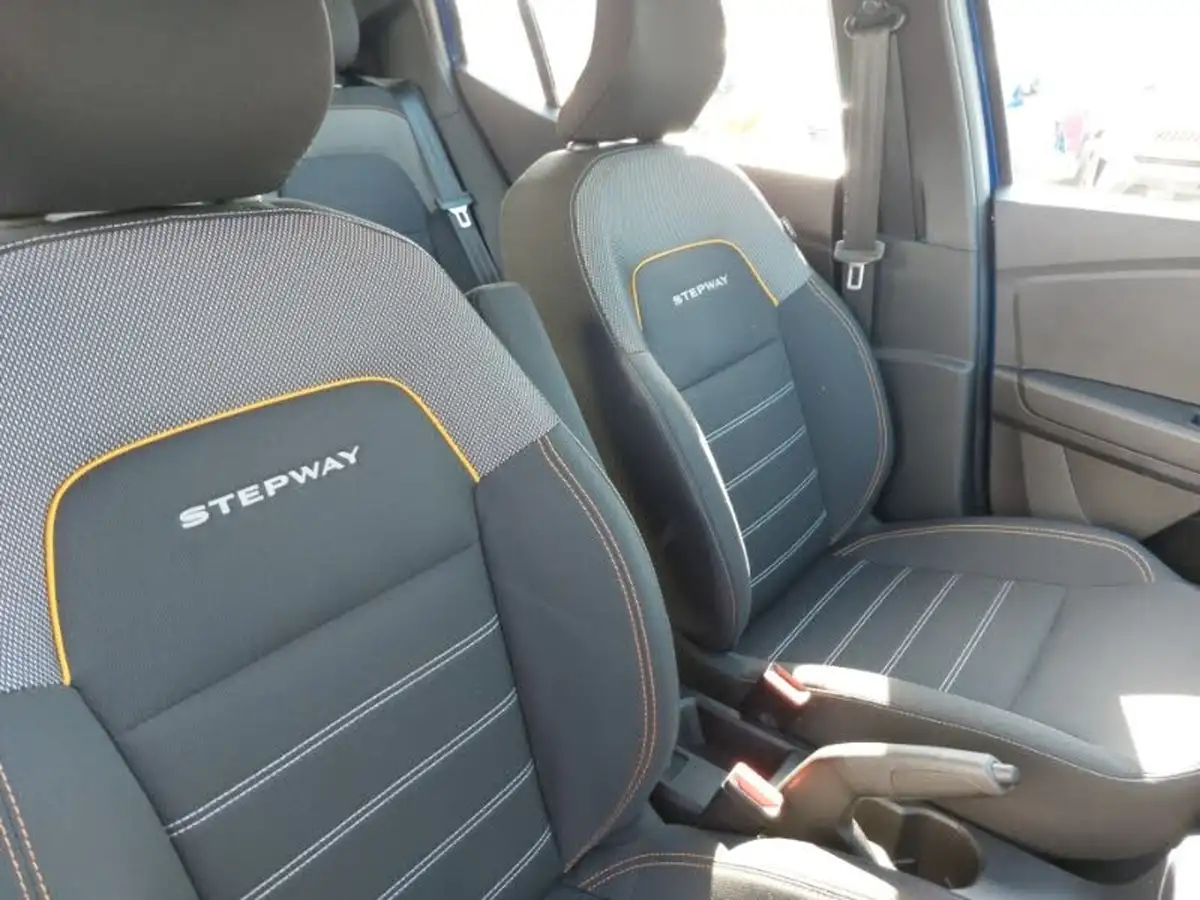 2021-dacia-sandero-stepway-10-tce-essential-90bhp-big-12