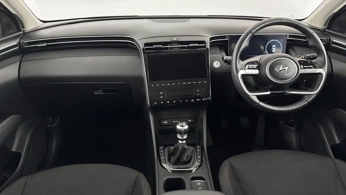 2023-hyundai-tucson-16-t-gdi-premium-150ps-big-10