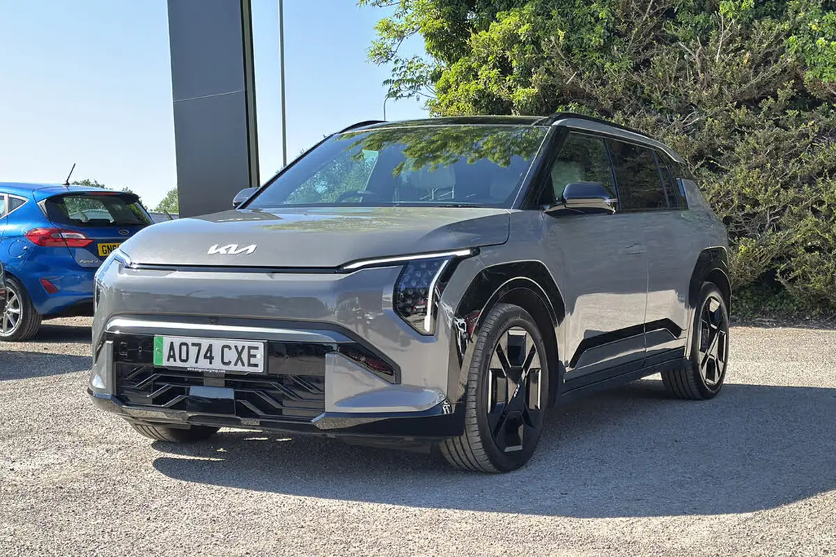 2024-kia-ev3-e-gt-line-s-big-27