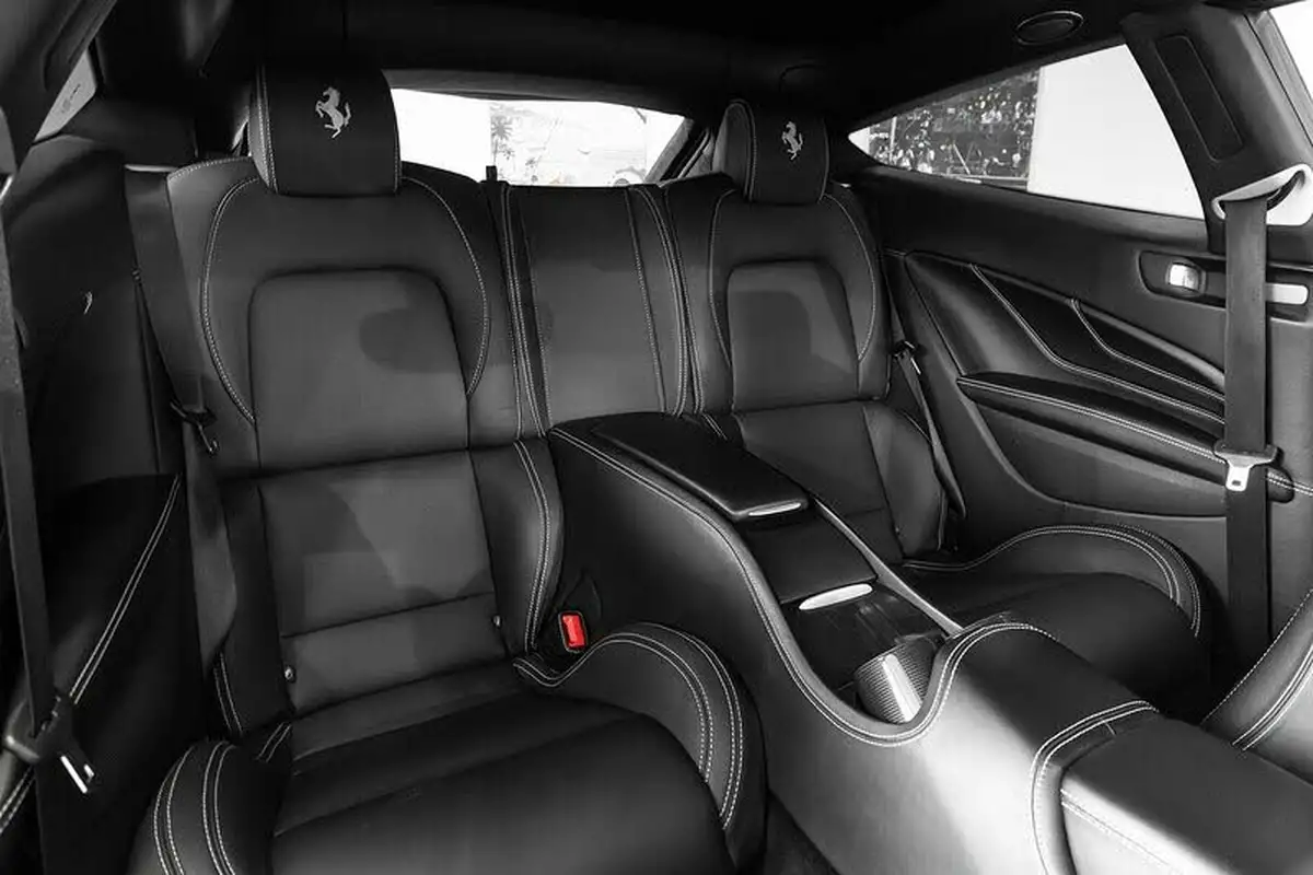 2012-ferrari-ff-63-big-4