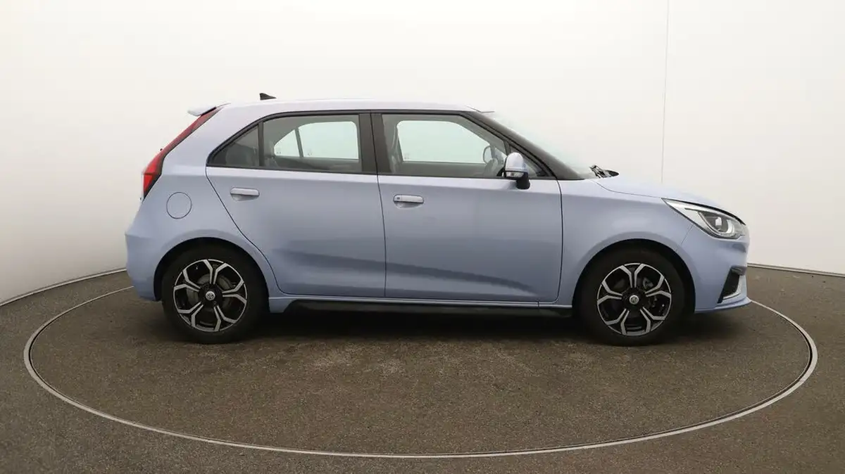 2023-mg-mg3-15-vti-tech-exclusive-nav-big-45