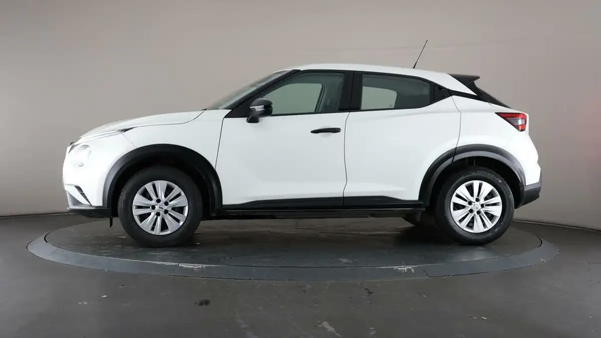 2021-nissan-juke-10-dig-t-visia-big-33