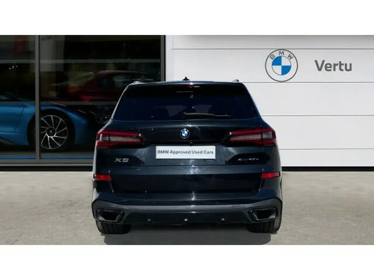2021-bmw-x5-30-xdrive-45e-m-sport-big-14