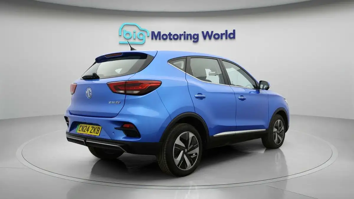2024-mg-zs-suv-e-se-ev-176ps-big-6