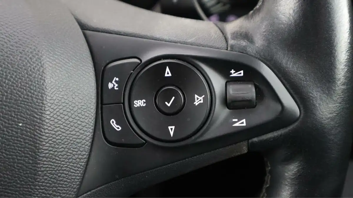 2021-vauxhall-corsa-12-turbo-elite-nav-premium-auto-big-22