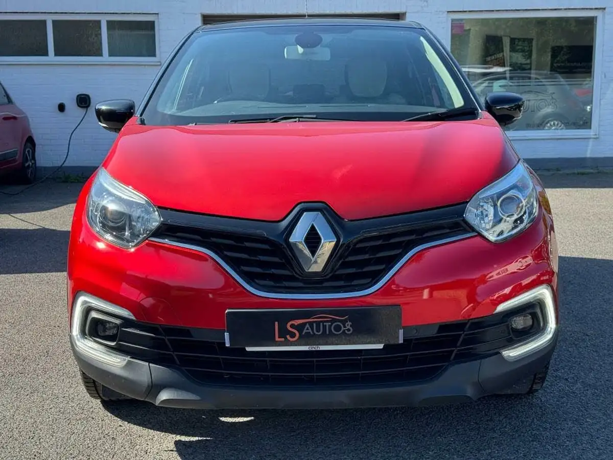 2019-renault-captur-09-tce-iconic-big-8