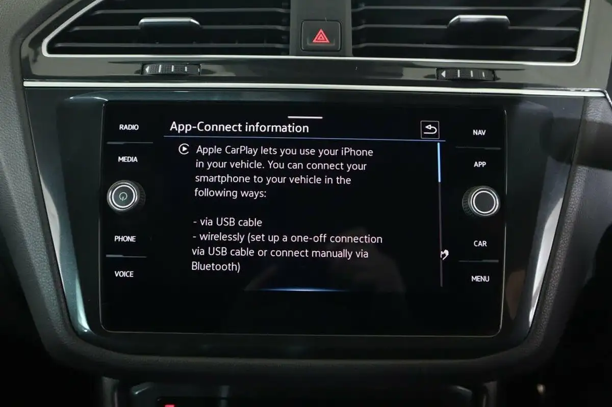 2021-volkswagen-tiguan-15-tsi-r-line-big-36