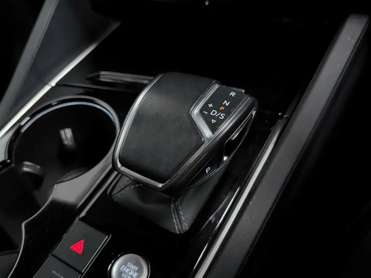 2022-volkswagen-touareg-30tsi-black-edition-big-42