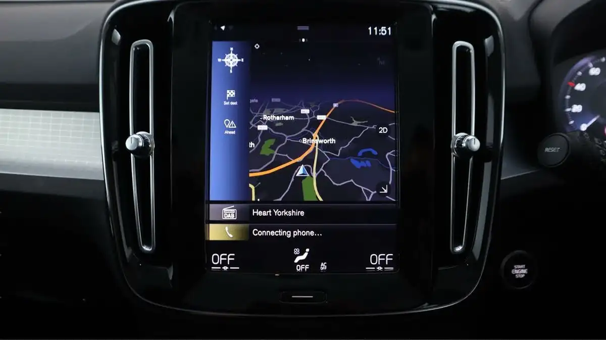 2020-volvo-xc40-15-t3-momentum-geartronic-big-10