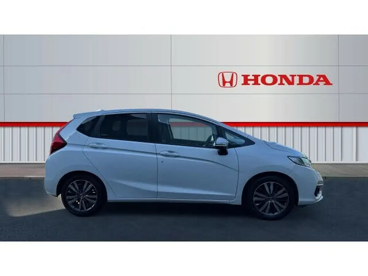 2019-honda-jazz-13-i-vtec-ex-navi-big-4