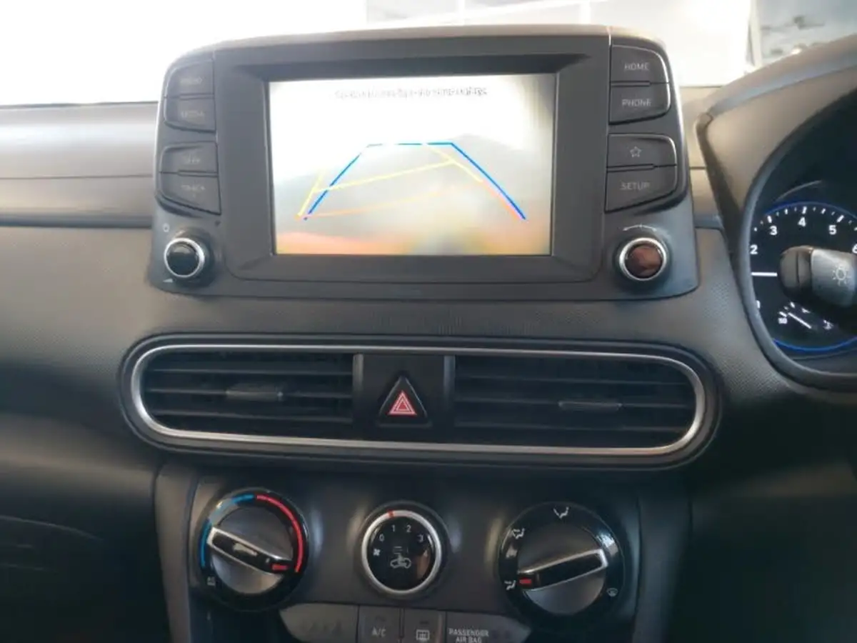2018-hyundai-kona-10-t-gdi-se-big-11