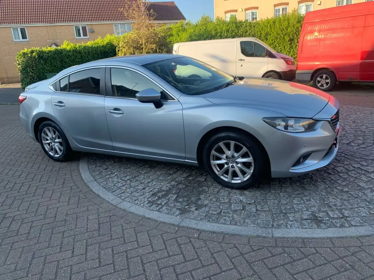 2015-mazda-mazda6-22td-se-l-nav-saloon-4d-big-24