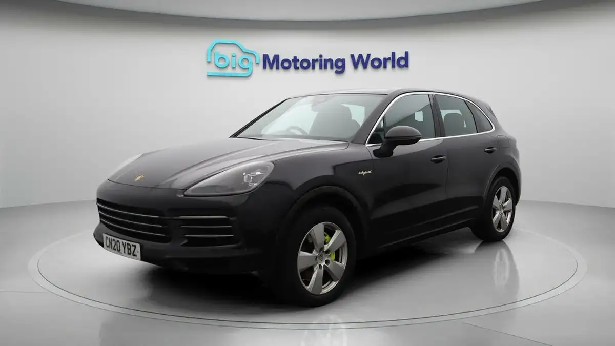 2020-porsche-cayenne-30-v6-e-hybrid-462ps-station-wagon-big-3