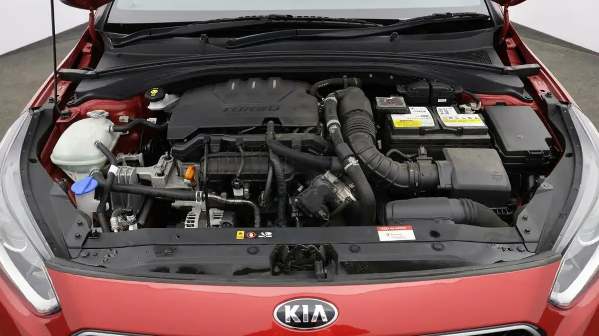 2021-kia-ceed-10-t-gdi-gt-line-big-18