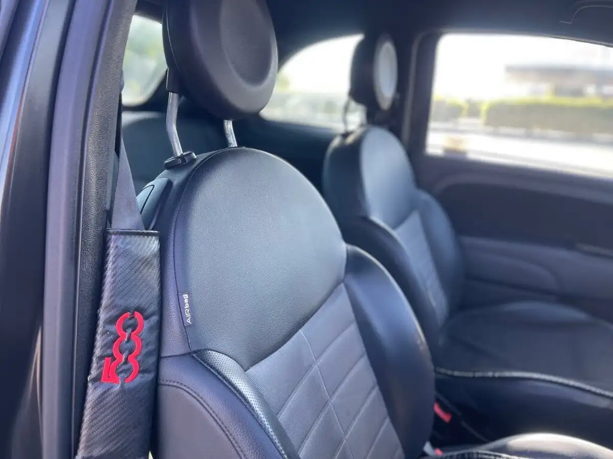 2011-fiat-500-09-matt-black-dualogic-big-10